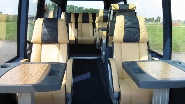 10-seater VIP Minibus.jpg 10-seater VIP Minibus.jpg